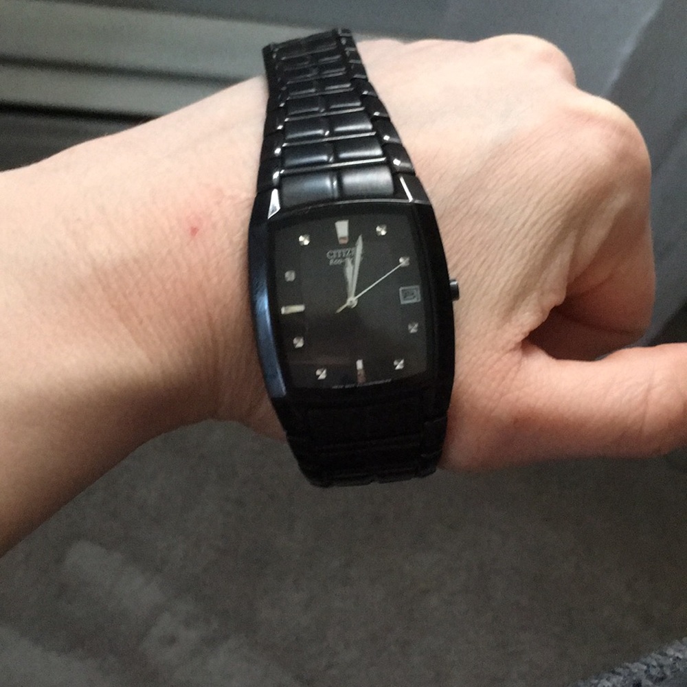 SOLD! Citizen eco drive watch - Picture 5 of 6